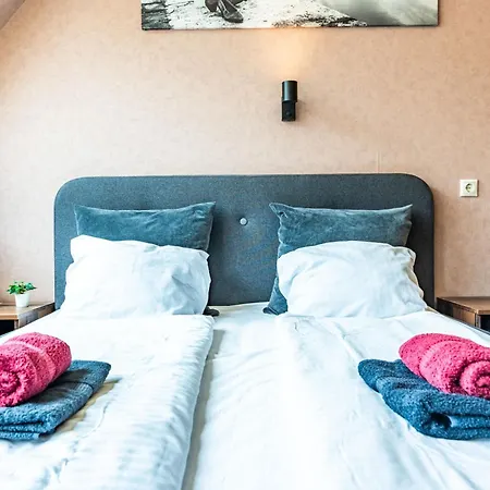 Lejlighed Stylish With Shared Rooftop Terrace And Jacuzzi Mk2 *