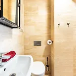 Stylish With Shared Rooftop Terrace And Jacuzzi Mk2 Apartment Budapest