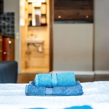 Stylish With Shared Rooftop Terrace And Jacuzzi Mk2 Appartamento Budapest